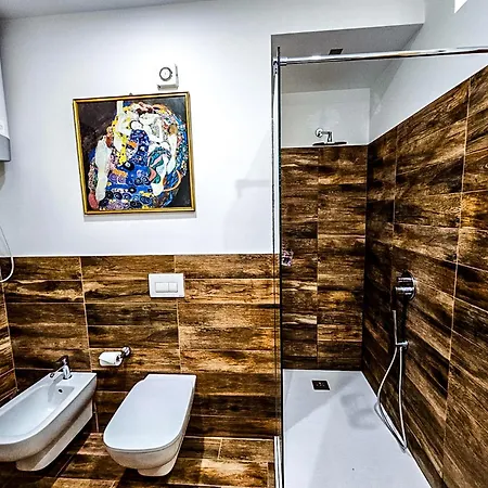 5 Minutes From The Garda - La Balbiana Apartment *